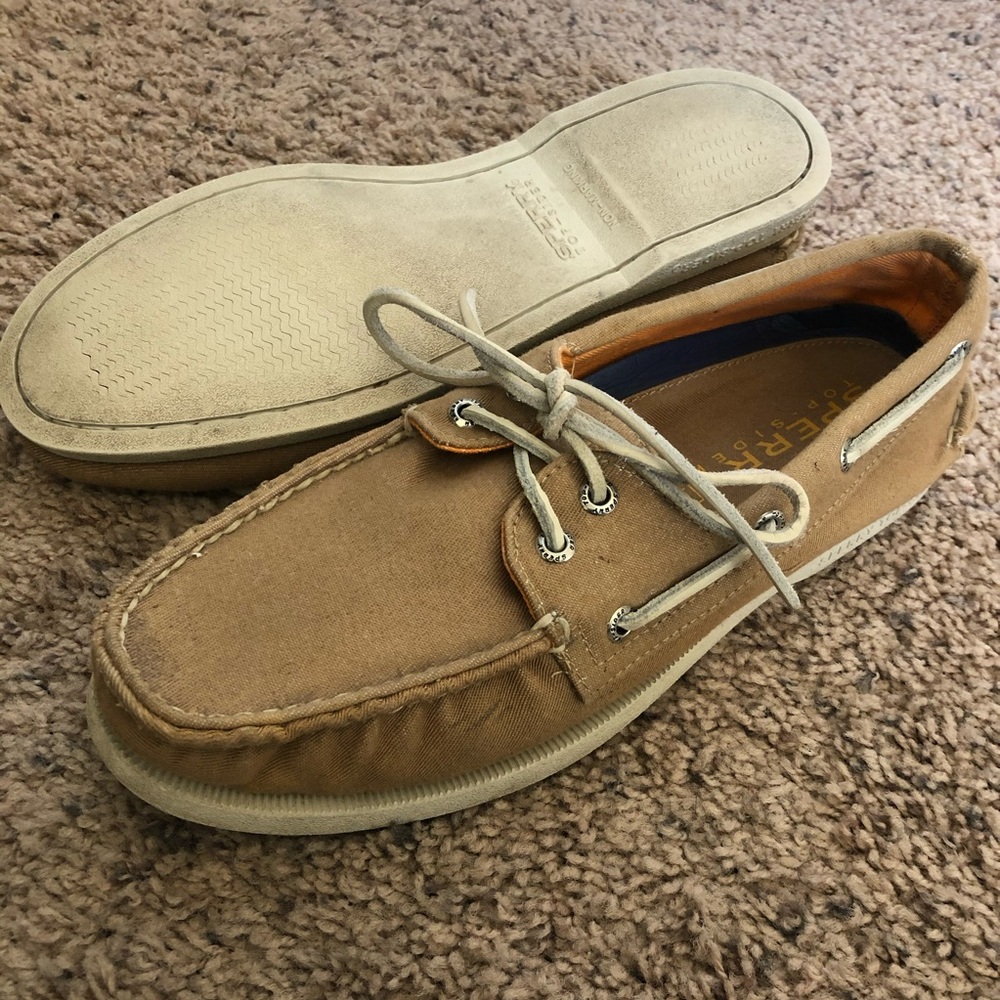 Sperry boat shoes